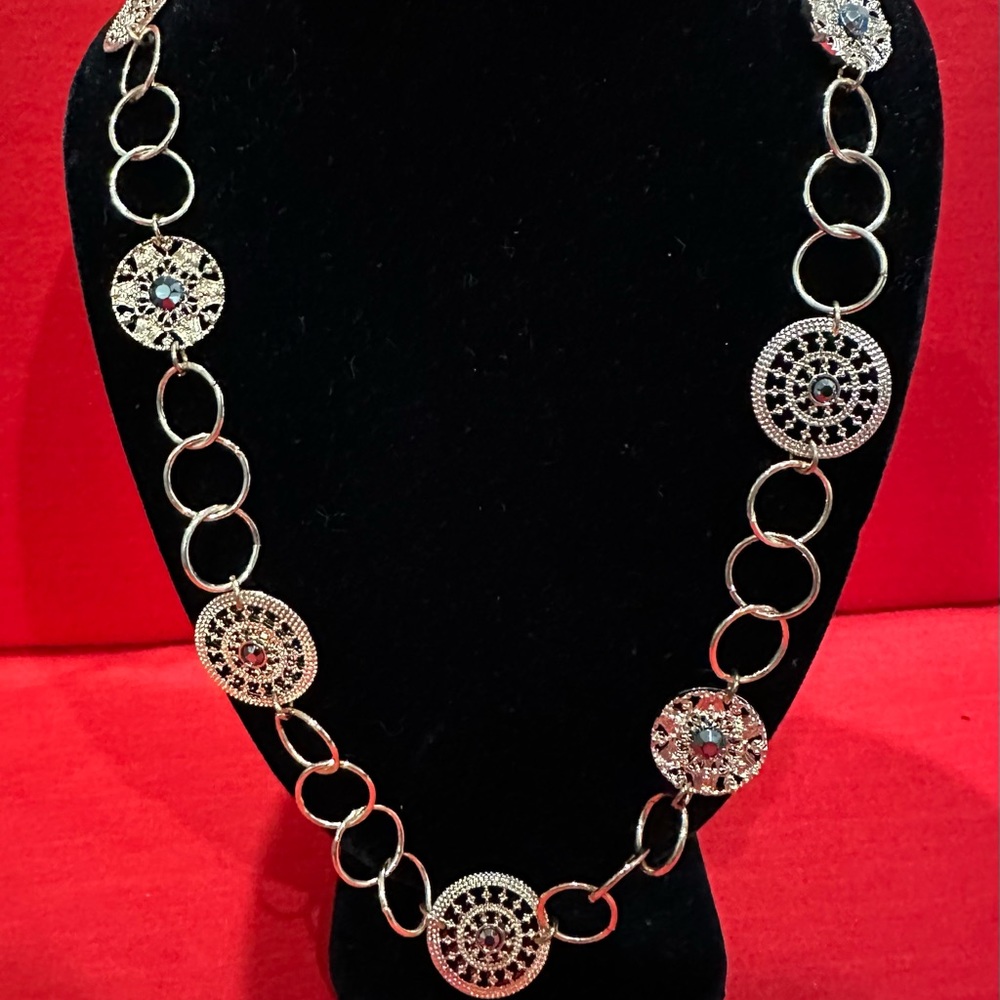 Goldtone Linked Circles/Medallions